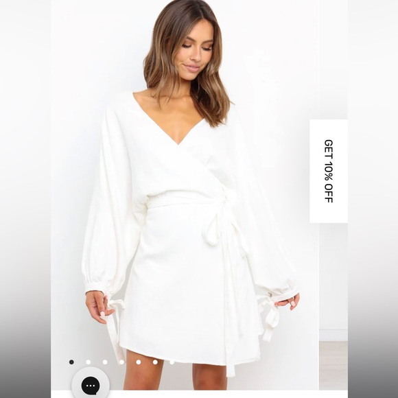 Petal & Pup Dresses & Skirts - White long sleeve wrap dress